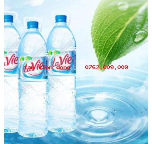 NƯỚC UÔNG LAVIE (550ML)