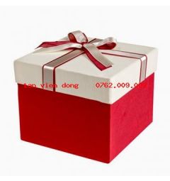 Hộp quà tặng vuông